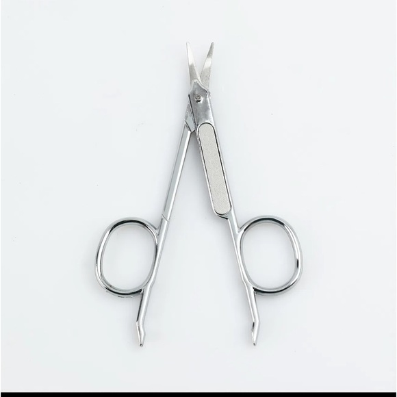 💖HP💖🆕 3 in 1 Multifunctional Beauty Tool, Eyebrow Tweezer, Scissor, Nail Fil… - Picture 7 of 9